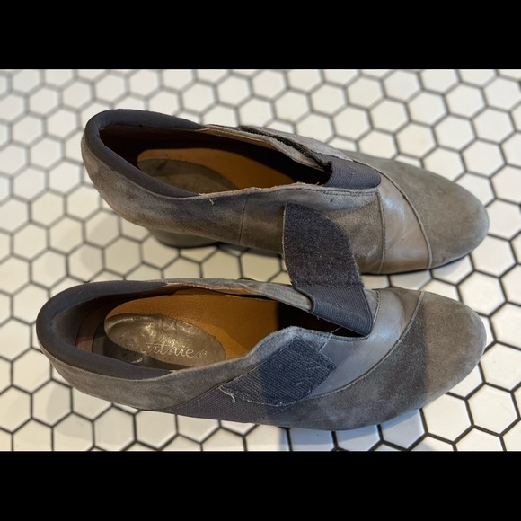 Earthies brand shoes - Picture 2 of 10